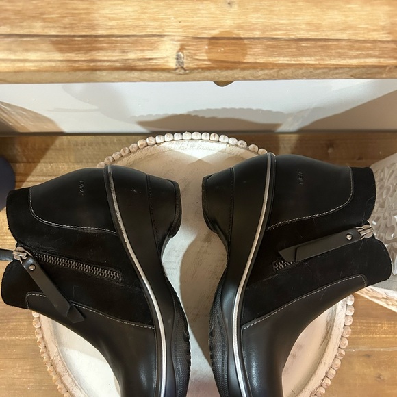 JBU by JAMBU Women’s Pilot Encore Ankle Booties Size 7.5 M - Picture 5 of 8